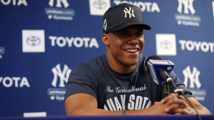 Juan Soto es un especialista en recibir boletos 