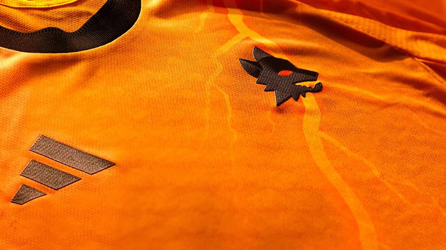 AS Roma unveil striking orange away kit for 2025/26