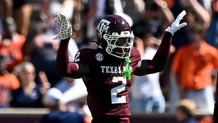 Sep 27, 2025; College Station, Texas, USA; Texas A&M Aggies cornerback Dezz Ricks (2) motion during the first half against the Auburn Tigers at Kyle Field. Mandatory Credit: Maria Lysaker-Imagn Images Sep 27, 2025; College Station, Texas, USA; Texas A&M Aggies cornerback Dezz Ricks (2) motion during the first half against the Auburn Tigers at Kyle Field. Mandatory Credit: Maria Lysaker-Imagn Images