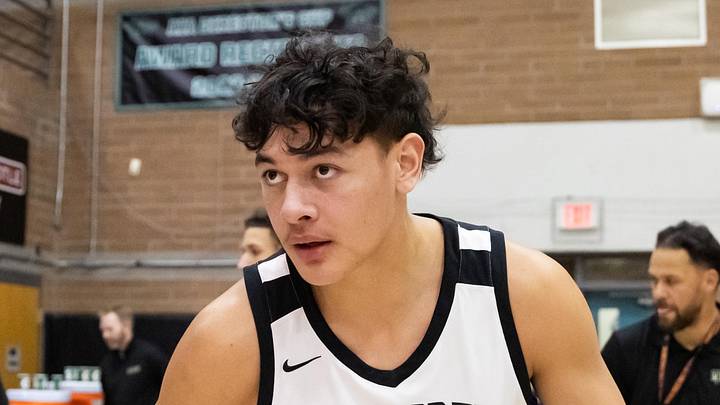 Jan 4, 2025; Gilbert, AZ, USA; Utah Prep Academy forward Jackson Kiss (4) against Faith Family Academy (TX) during the Hoophall West High School Invitational at Highland High School.