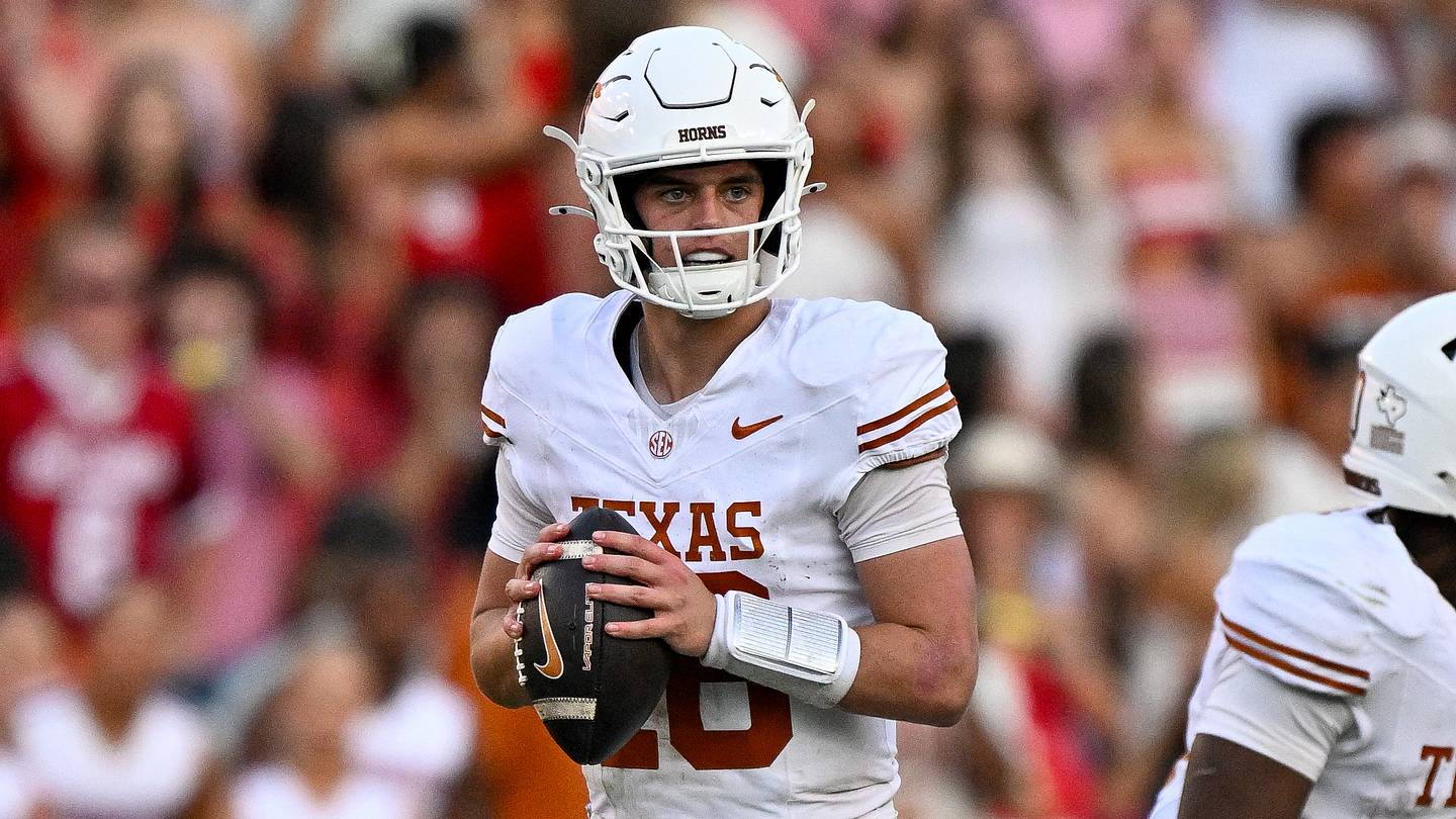 No. 7 Texas Longhorns vs. Florida Gators: Live Updates and Box Score