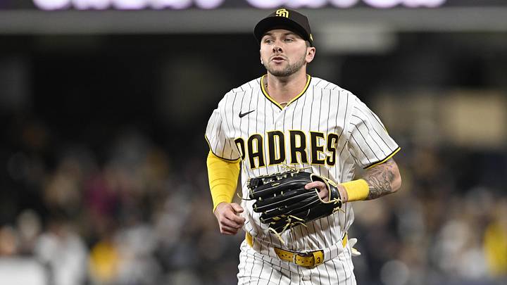 May 18, 2026; San Diego, California, USA; San Diego Padres center fielder Jackson Merrill (3) comes off the field after making a catch on a ball hit by Los Angeles Dodgers third baseman Max Muncy (not pictured) during the seventh inning at Petco Park. Mandatory Credit: Denis Poroy-Imagn Images May 18, 2026; San Diego, California, USA; San Diego Padres center fielder Jackson Merrill (3) comes off the field after making a catch on a ball hit by Los Angeles Dodgers third baseman Max Muncy (not pictured) during the seventh inning at Petco Park. Mandatory Credit: Denis Poroy-Imagn Images