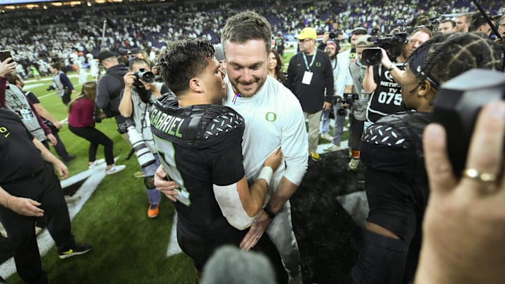  Ducks won 13 straight games to win the Big Ten Championship Game last season but faltered badly in the Rose Bowl. Dan Lanning calls the loss to Ohio State "medicine."