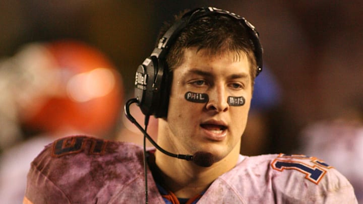 Florida is looking for the answer at head coach after dumping Billy Napier, and one analyst is throwing Tim Tebow's hat into the ring. Florida is looking for the answer at head coach after dumping Billy Napier, and one analyst is throwing Tim Tebow's hat into the ring.