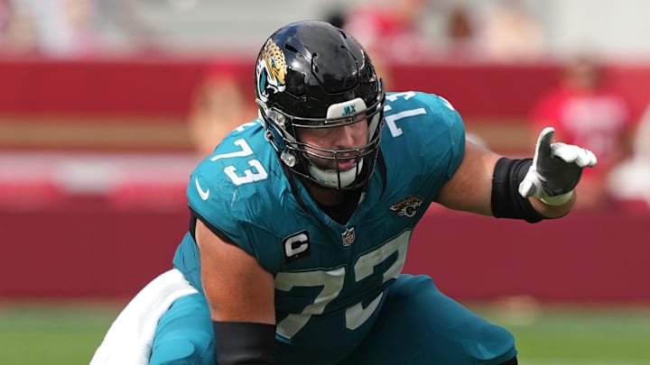Sep 28, 2025; Santa Clara, California, USA; Jacksonville Jaguars center Robert Hainsey (73) during the third quarter against the San Francisco 49ers at Levi's Stadium. Mandatory Credit: Darren Yamashita-Imagn Images Sep 28, 2025; Santa Clara, California, USA; Jacksonville Jaguars center Robert Hainsey (73) during the third quarter against the San Francisco 49ers at Levi's Stadium. Mandatory Credit: Darren Yamashita-Imagn Images