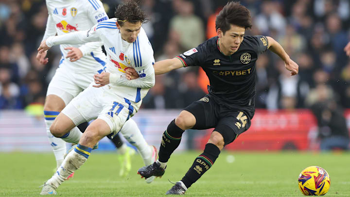 Leeds United FC v Queens Park Rangers FC - Sky Bet Championship