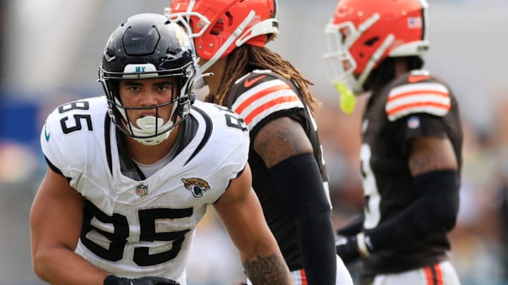 Jacksonville Jaguars tight end Brenton Strange (85) reacts to his reception during the fourth quarter of an NFL football matchup Sunday, Sept. 15, 2024 at EverBank Stadium in Jacksonville, Fla. The Browns defeated the Jaguars 18-13. [Corey Perrine/Florida Times-Union]
