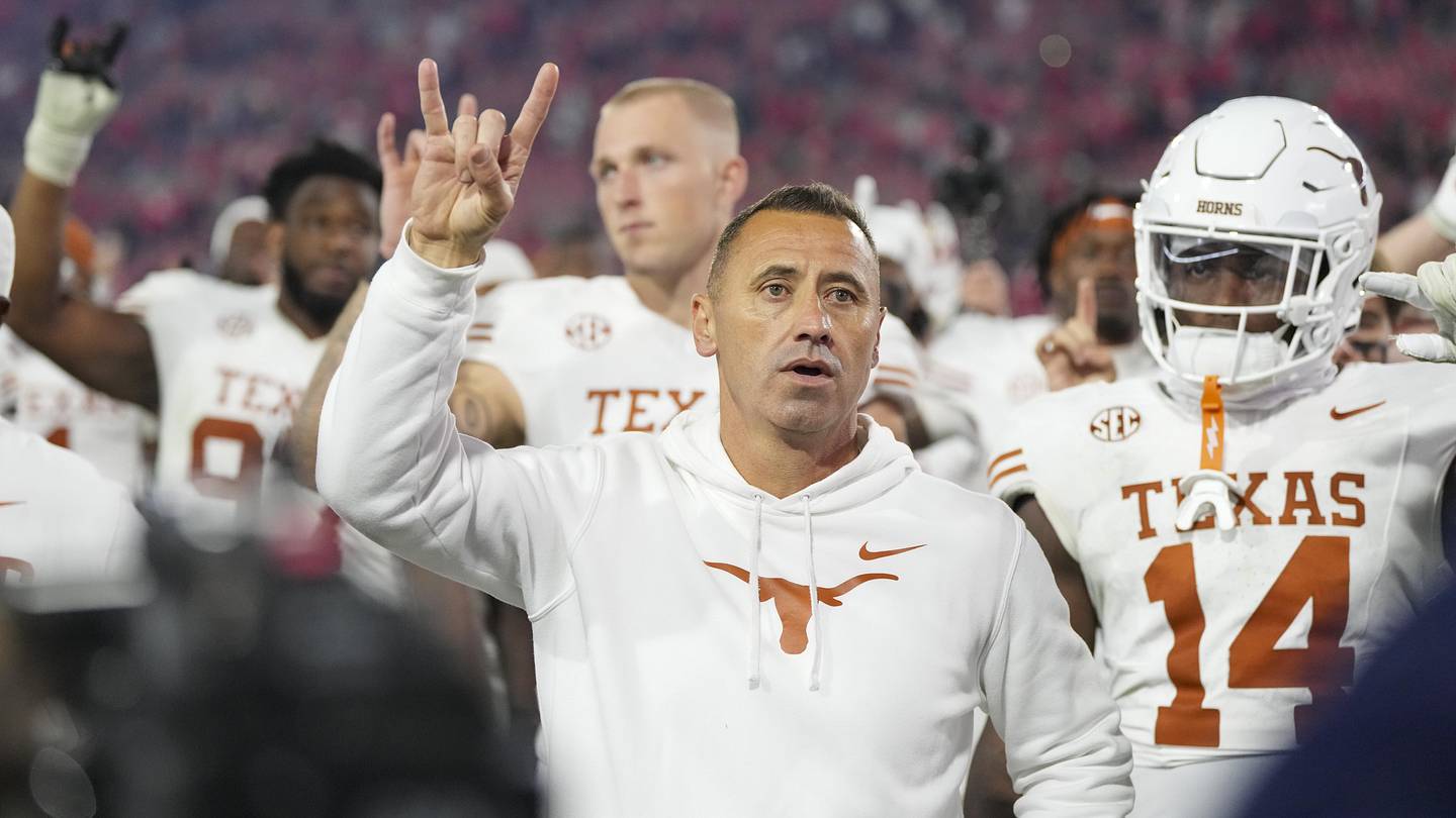 Notre Dame recruiting high gets quick Texas reality check on prized DL target