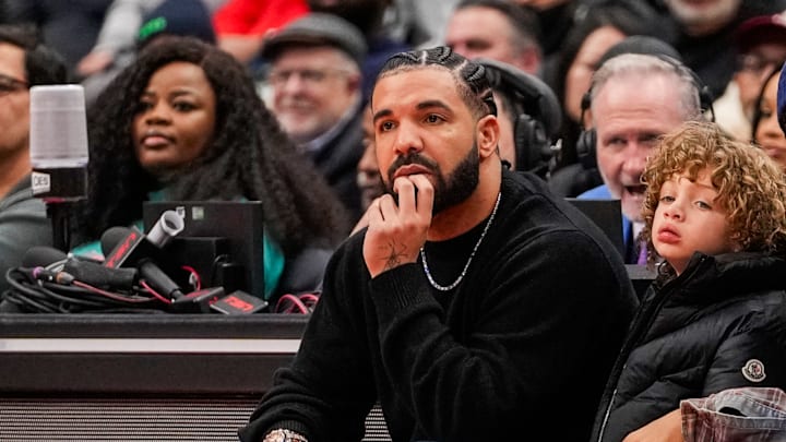 Phoenix Suns v Toronto Raptors