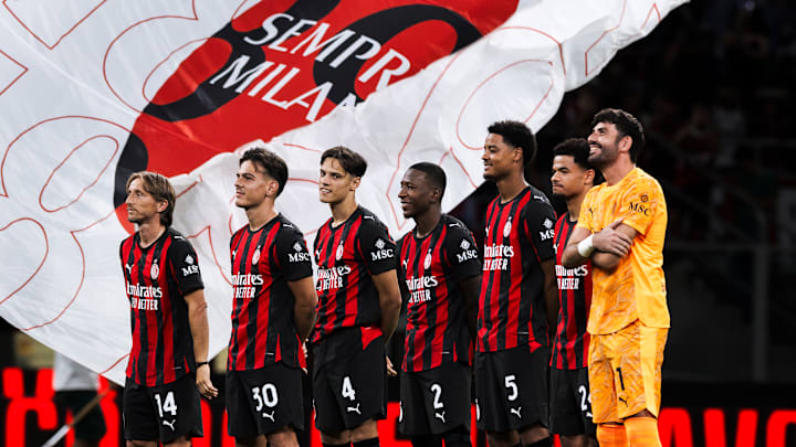 Presentazione a San Siro di tutti i nuovi acquisti