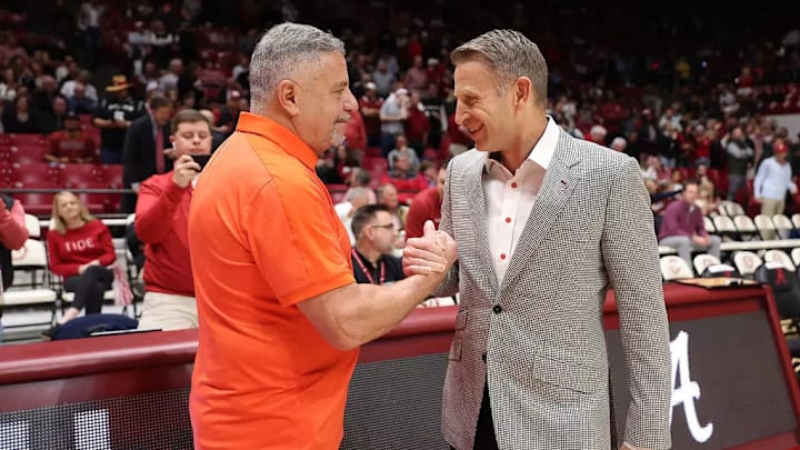 Alabama Head Coach Nate Oats greets Auburn head coach Bruce Pearl before the game against Auburn at Coleman Coliseum in Tuscaloosa, AL on Wednesday, Jan 24, 2024 Alabama Head Coach Nate Oats greets Auburn head coach Bruce Pearl before the game against Auburn at Coleman Coliseum in Tuscaloosa, AL on Wednesday, Jan 24, 2024