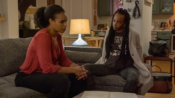 ÒLovesickÓ Ð The team attempts to hunt down a family annihilator before he continues his murder spree. Also, BarnesÕ intrusive mother puts pressure on her marriage, on the CBS Original series FBI: MOST WANTED, Tuesday, Nov. 9 (10:00-11:00 PM, ET/PT) on the CBS Television Network, and available to stream live and on demand on Paramount+.

Pictured (L-R) Roxy Sternberg as Special Agent Sheryll Barnes and Fedna Jacquet as Charlotte Gaines
 

Photo: Mark Schafer/CBS ©2021 CBS Broadcasting, Inc. All