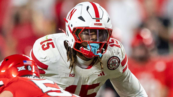 Dasan McCullough prepares for the snap. 