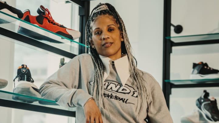 After spending 10 years coaching high school basketball in Delaware, Rachel Naughton's non-profit outreach program "One Goal One Youth" was the perfect way to tip-off Ballin HBCU. 