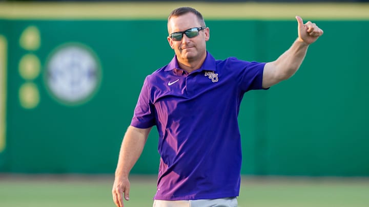 Coach Jay Johnson walks onto the field as the Tiger fans welcome the LSU Tigers Baseball team home at Alex Box Stadium. Wednesday, June 28, 2023. Coach Jay Johnson walks onto the field as the Tiger fans welcome the LSU Tigers Baseball team home at Alex Box Stadium. Wednesday, June 28, 2023.