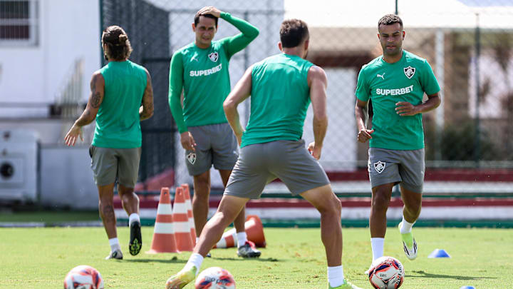 Alisson, ex-São Paulo, foi anunciado pelo Fluminense