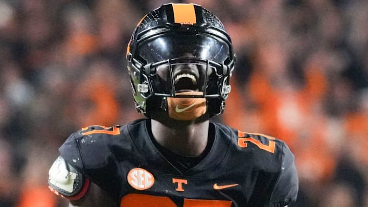Tennessee defensive lineman James Pearce Jr. (27) yells out in celebration after sacking Kentucky quarterback Brock Vandagriff (12) during an NCAA college football game between Tennessee and Kentucky on Saturday, Nov. 2, 2024, in Knoxville, Tenn.