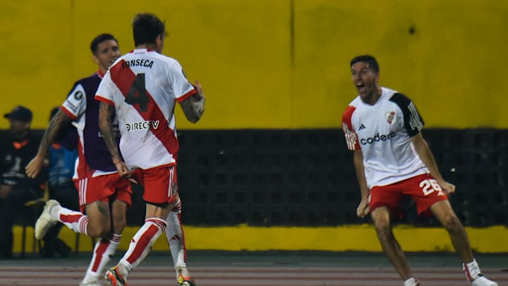 FBL-LIBERTADORES-TACHIRA-RIVER
