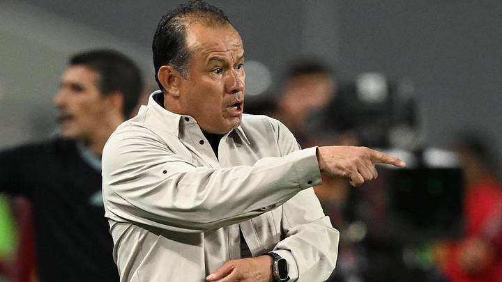 Juan Reynoso vuelve a México para dirigir al Necaxa Juan Reynoso vuelve a México para dirigir al Necaxa