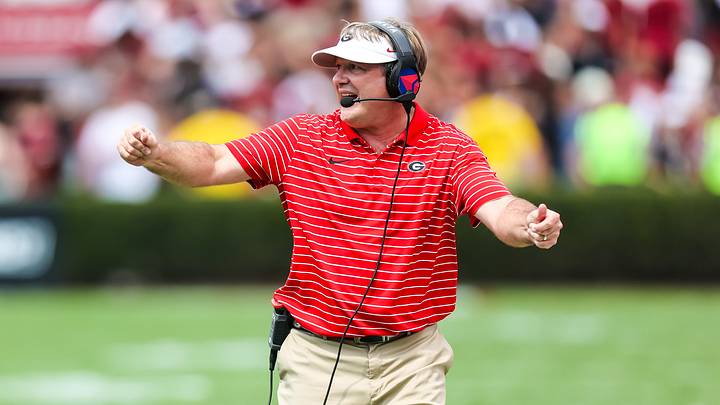 Sep 17, 2022; Columbia, South Carolina, USA; Georgia Bulldogs head coach Kirby Smart directs his team against the South Carolina Gamecocks in the second quarter at Williams-Brice Stadium. Mandatory Credit: Jeff Blake-USA TODAY Sports