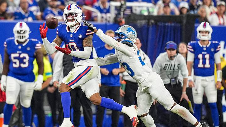 Buffalo Bills wide receiver Keon Coleman (0) makes a catch against Detroit Lions cornerback Rock Ya-Sin (23) during the second half at Highmark Stadium in Orchard Park, NY, on Thursday, Sept. 17, 2026.