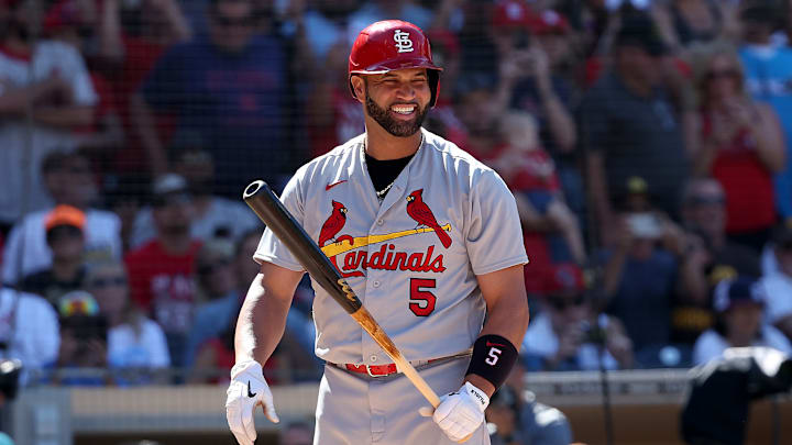 Pujols llegó a los 700 jonrones en su carrera