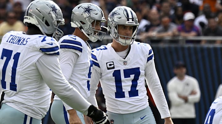 Dallas Cowboys kicker Brandon Aubrey reacts after making a field goal against the Chicago Bears.