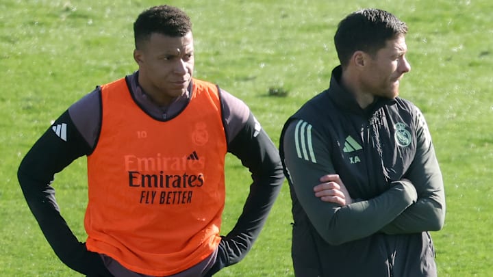 Kylan Mbappé pourrait être présent contre le Barça ce dimanche. Kylan Mbappé pourrait être présent contre le Barça ce dimanche.