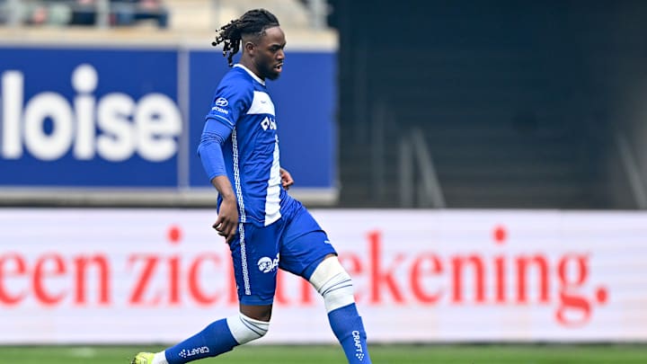 Jordan Torunarigha im Trikot von Club Brügge. Bald könnte er das HSV-Dress tragen