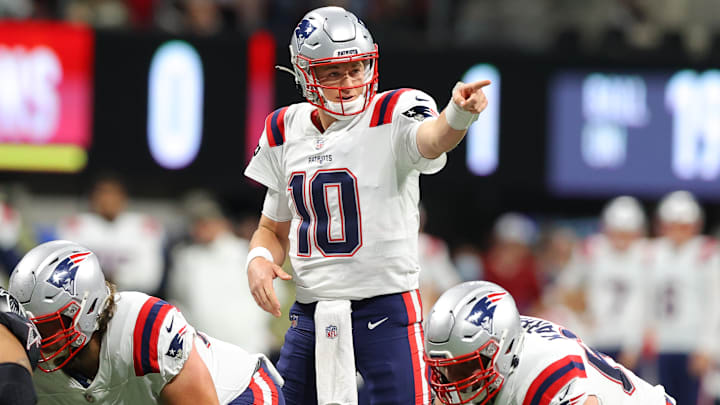 El novato Mac Jones se consolidó como quarterback titular de los Patriots 
