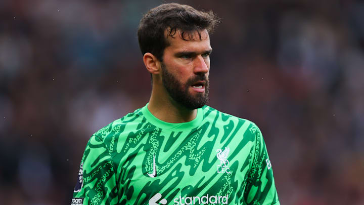 Alisson não deve seguir no Liverpool após o fim da temporada 2024/25