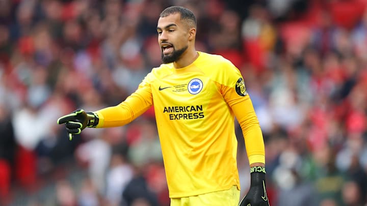 Robert Sanchez Robert Sanchez