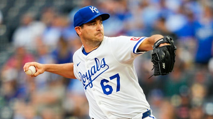 Chicago White Sox v Kansas City Royals Chicago White Sox v Kansas City Royals