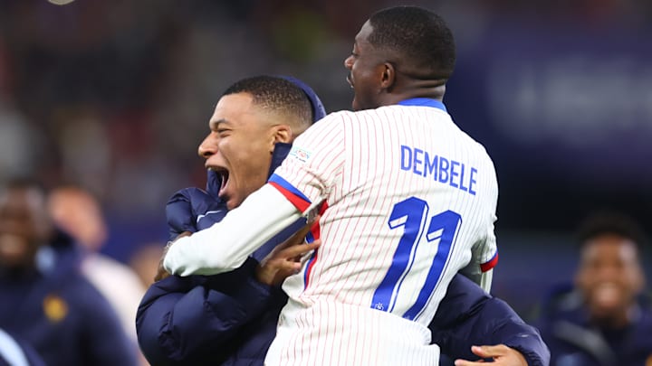 Kylian Mbappé et Ousmane Dembélé en équipe de France