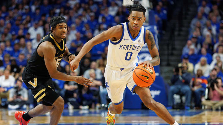 Mar 6, 2024; Lexington, Kentucky, USA; Kentucky Wildcats guard Rob Dillingham (0) drives to the basket during the second half against the Vanderbilt Commodores at Rupp Arena at Central Bank Center. Mandatory Credit: Jordan Prather-USA TODAY Sports Mar 6, 2024; Lexington, Kentucky, USA; Kentucky Wildcats guard Rob Dillingham (0) drives to the basket during the second half against the Vanderbilt Commodores at Rupp Arena at Central Bank Center. Mandatory Credit: Jordan Prather-USA TODAY Sports