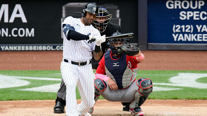 Aaron Hicks jugó 12 partidos con los Leones del Escogido