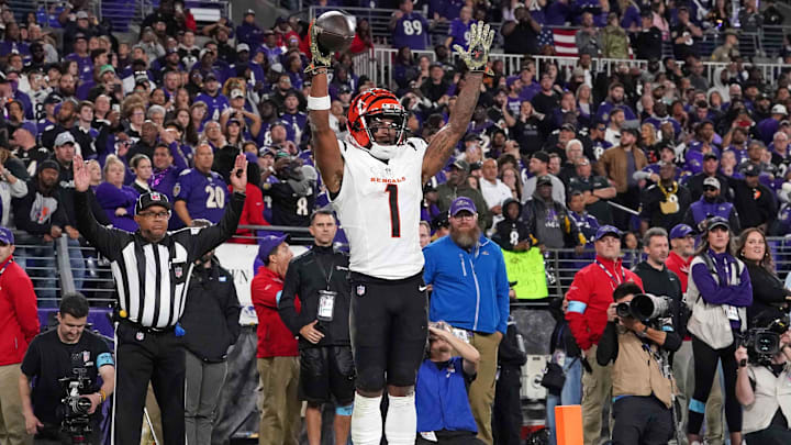 Nov 7, 2024; Baltimore, Maryland, USA; Cincinnati Bengals wide receiver Ja’Marr Chase (1) reacts following his fourth quarter touchdown catch against the Baltimore Ravens at M&T Bank Stadium. Mandatory Credit: Mitch Stringer-Imagn Images Nov 7, 2024; Baltimore, Maryland, USA; Cincinnati Bengals wide receiver Ja’Marr Chase (1) reacts following his fourth quarter touchdown catch against the Baltimore Ravens at M&T Bank Stadium. Mandatory Credit: Mitch Stringer-Imagn Images