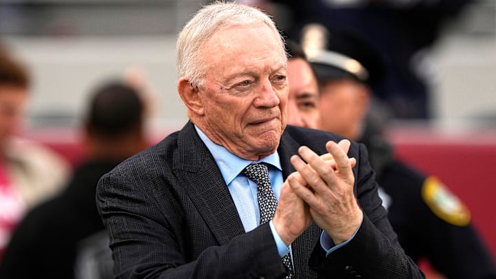 Dallas Cowboys v San Francisco 49ers