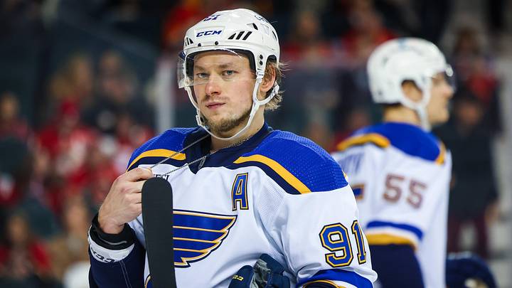 Dec 16, 2022; Calgary, Alberta, CAN; St. Louis Blues right wing Vladimir Tarasenko (91) against the Calgary Flames during the second period at Scotiabank Saddledome. Mandatory Credit: Sergei Belski-Imagn Images