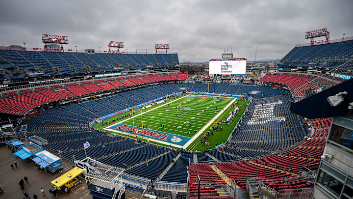 The Titans hope to rebuild a winning team before they move into a new stadium in 2027.