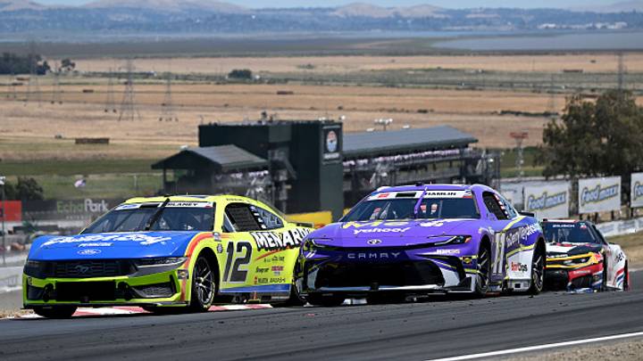 Ryan Blaney, Team Penske, Denny Hamlin, Joe Gibbs Racing, NASCAR