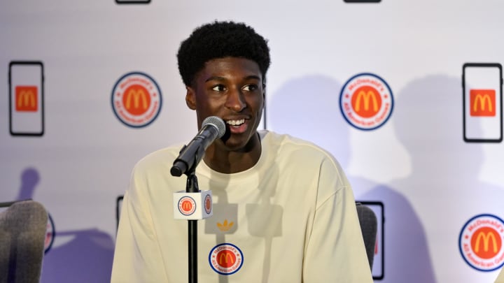 UNC basketball forward Drake Powell UNC basketball forward Drake Powell