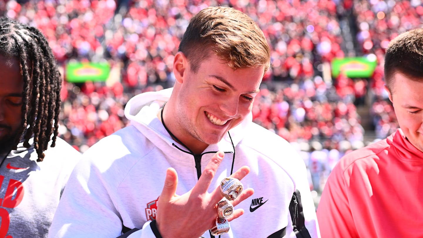 Signing Aaron Rodgers makes Steelers' opinion of Will Howard crystal clear