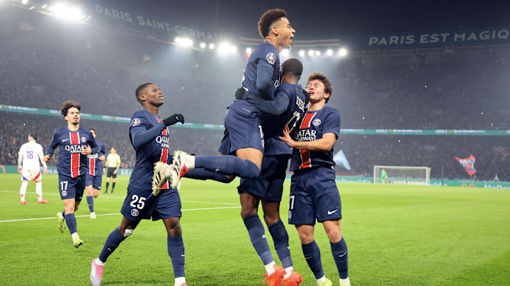 Paris Saint-Germain v Olympique Lyonnais - Ligue 1 McDonald's