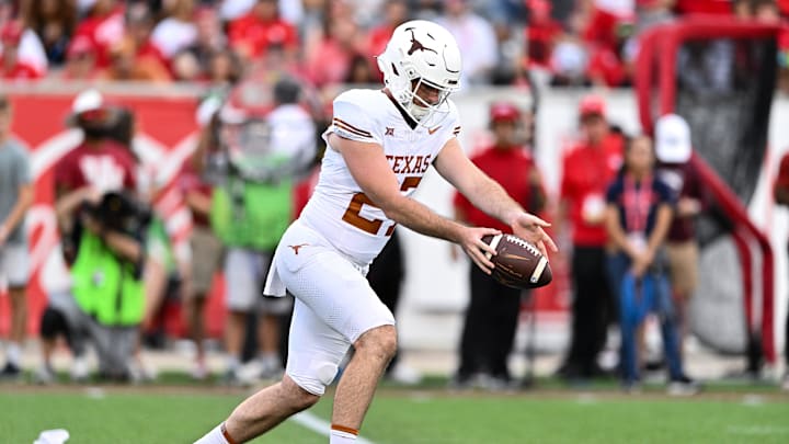 Oct 21, 2023; Houston, Texas, USA; Texas Longhorns punter Ryan Sanborn (27) punts the ball during the third quarter against the Houston Cougars at TDECU Stadium. Mandatory Credit: Maria Lysaker-Imagn Images Oct 21, 2023; Houston, Texas, USA; Texas Longhorns punter Ryan Sanborn (27) punts the ball during the third quarter against the Houston Cougars at TDECU Stadium. Mandatory Credit: Maria Lysaker-Imagn Images
