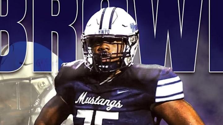 Five-star offensive tackle Kennedy Brown