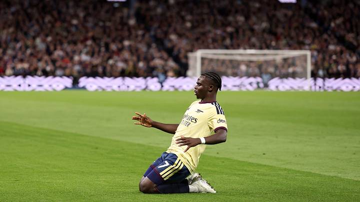 Saka with the winner Saka with the winner