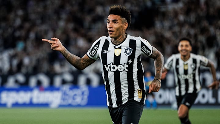 Botafogo inicia campanha no Mundial de Clubes neste domingo (15)