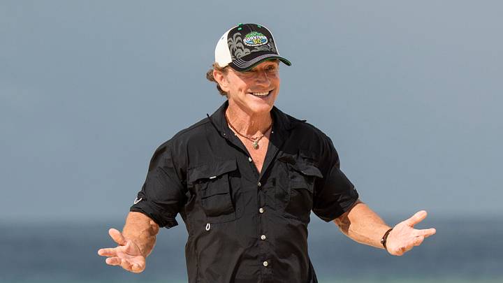 “Epic Party” – 24 returning players are abandoned on the islands of Fiji for a monumental 50th season, with the chance to win $1 million. The theme of the season, “In the Hands of the Fans,” quickly materializes as decisions from the fan vote swiftly and forcefully impact the game in Survivor 50. Photo: Robert Voets/CBS ©2025 CBS Broadcasting, Inc. All Rights Reserved.
“Epic Party” – 24 returning players are abandoned on the islands of Fiji for a monumental 50th season, with the chance to win $1 million. The theme of the season, “In the Hands of the Fans,” quickly materializes as decisions from the fan vote swiftly and forcefully impact the game in Survivor 50. Photo: Robert Voets/CBS ©2025 CBS Broadcasting, Inc. All Rights Reserved.
