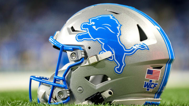 Green Bay Packers v Detroit Lions